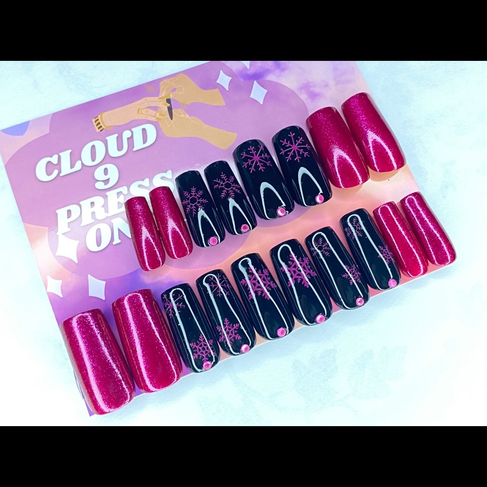 Press on nails